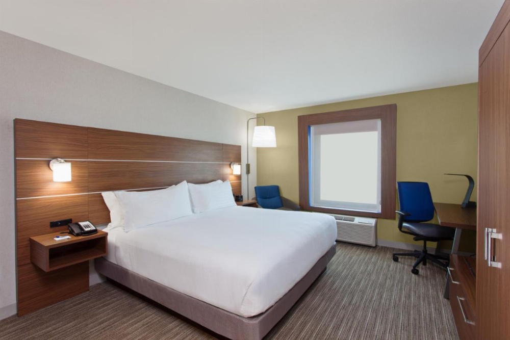 Holiday Inn Express West Los Angeles-Santa Monica, an IHG Hotel Image 24